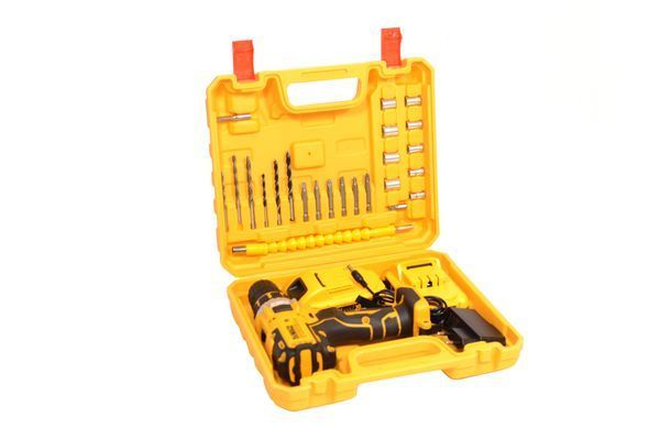 Шуруповерт аккумуляторный DeWALT DCD791 с минимальным набором (ДеВолт с 2-мя аккумуляторами)