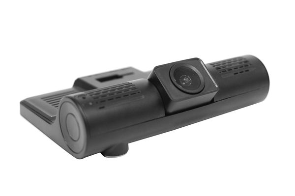 Автомобильный видео-регистратор на 3 камери XH 202