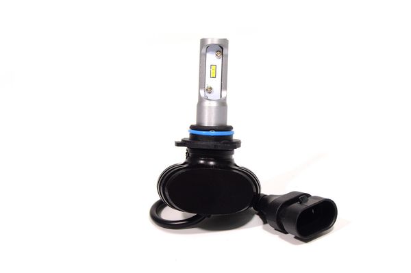 Автомобильные светодиодные лампы LED S1 HB4 с активным охлаждением
